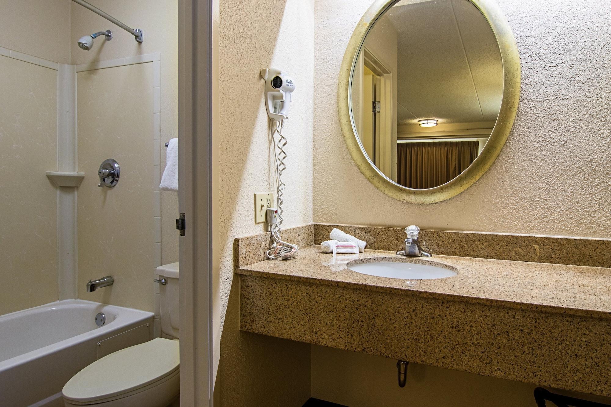 Red Roof Inn Detroit/Southfield Ngoại thất bức ảnh